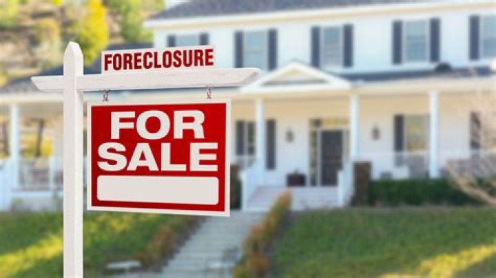 How do foreclosure sales work in NC?