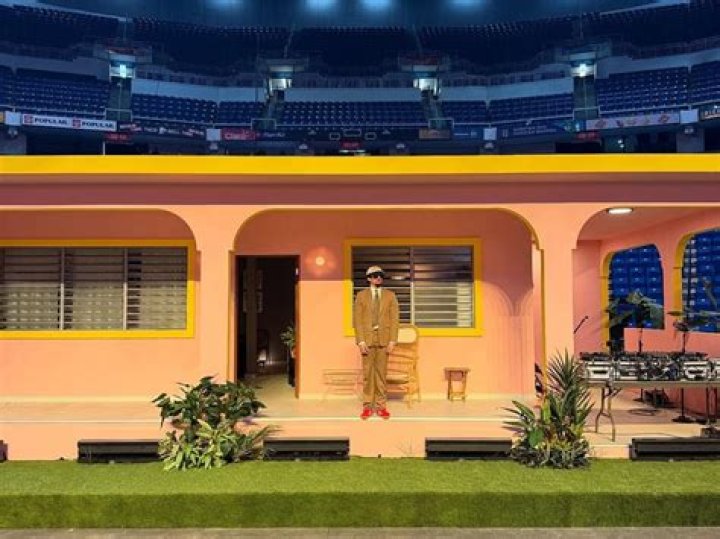 How long does it take to establish residency in Puerto Rico?