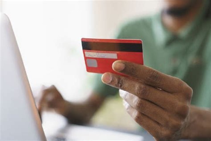 How many types of payment cards are there?