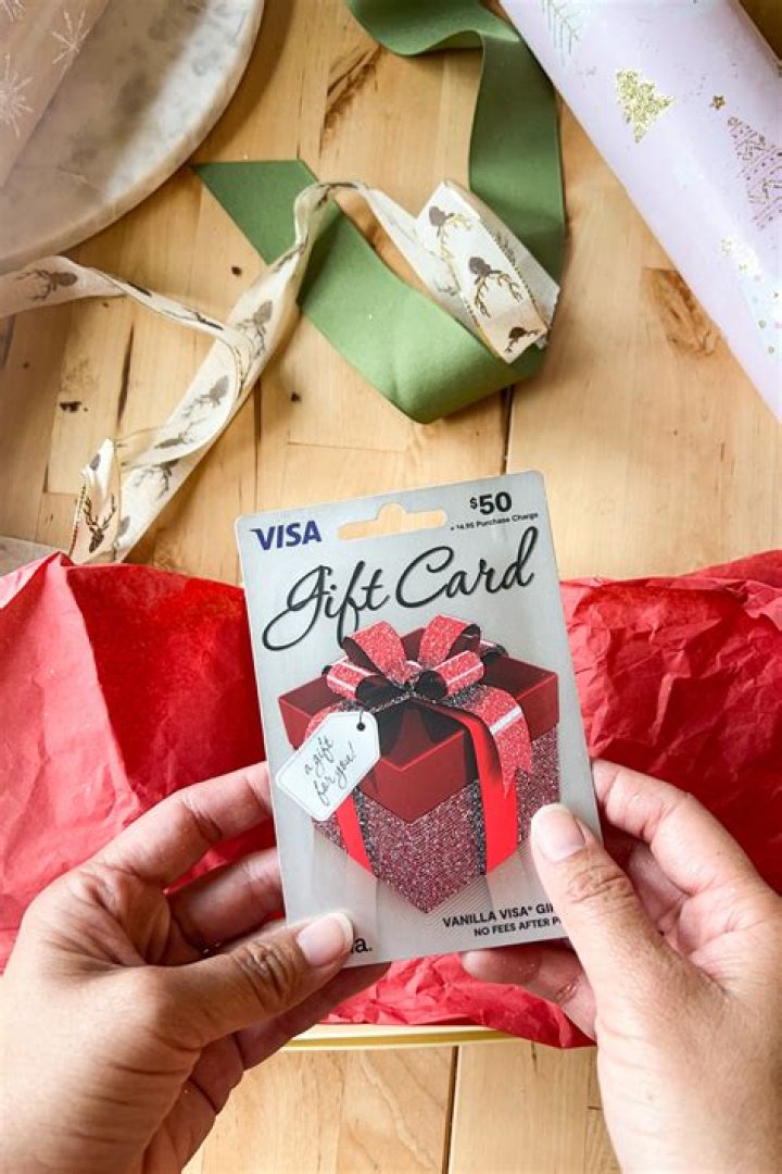 Is Amazon giving gift cards for Christmas?