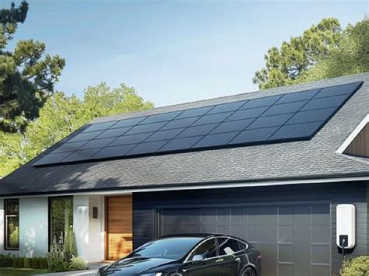 Is it bad to buy a house with leased solar panels?